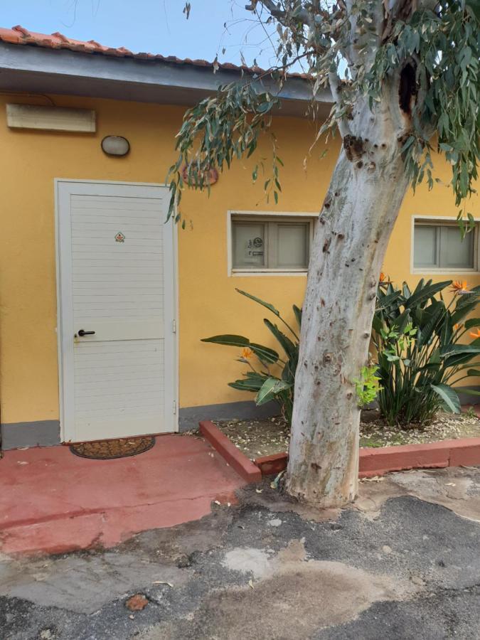 Rooms In The Beach Aeroporto di Catania Fontana Rossa Esterno foto